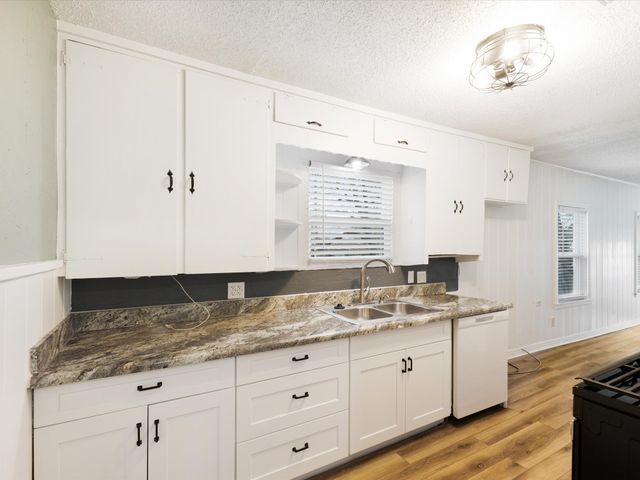 222 Barnes Bridge Road, Sunnyvale, TX 75182