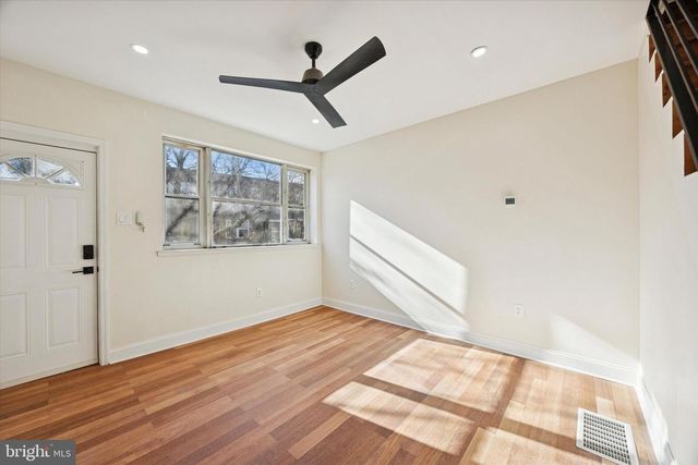 723 SEARS ST, Philadelphia, PA 19147