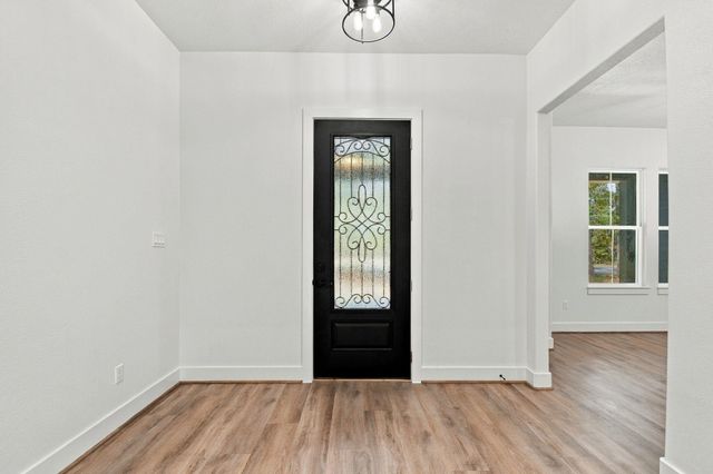 303 Pelican Street, Magnolia, TX 77355