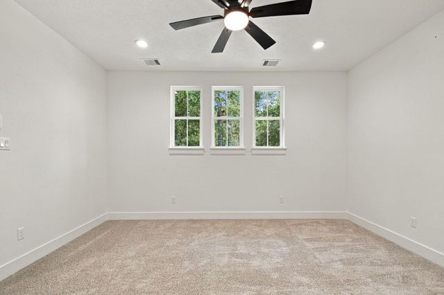 303 Pelican Street, Magnolia, TX 77355