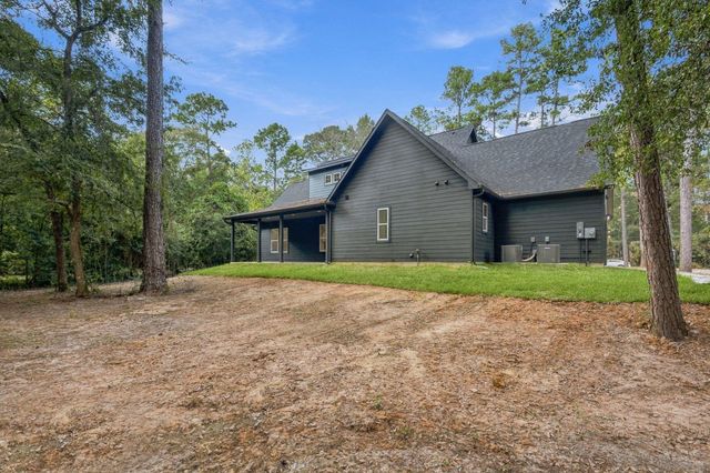 303 Pelican Street, Magnolia, TX 77355