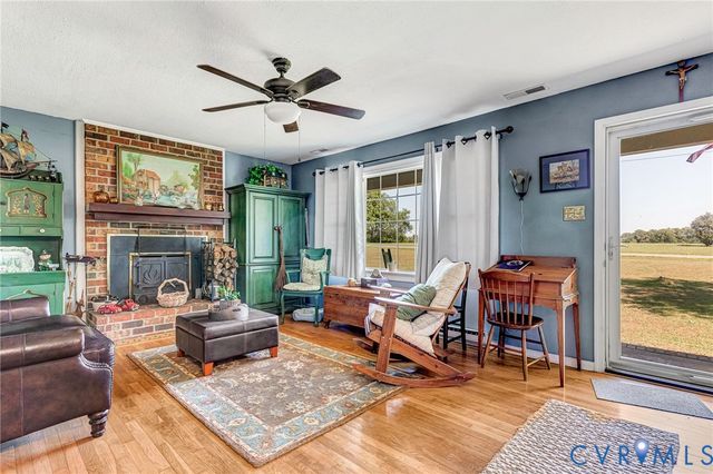 12237 Pinhook Rd, Rockville, VA 23146