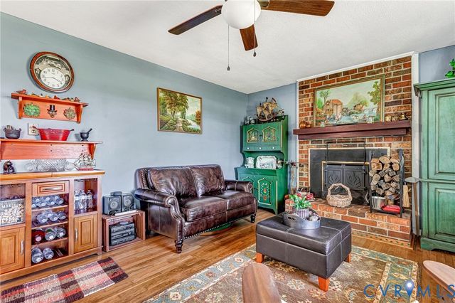 12237 Pinhook Rd, Rockville, VA 23146