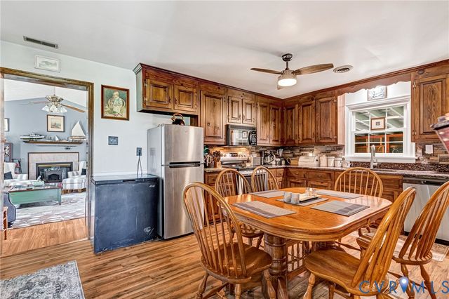 12237 Pinhook Rd, Rockville, VA 23146