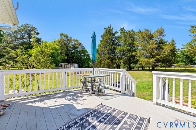 12237 Pinhook Rd, Rockville, VA 23146