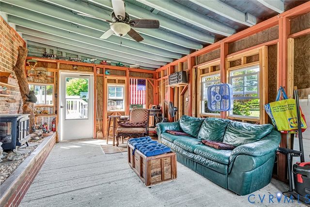 12237 Pinhook Rd, Rockville, VA 23146