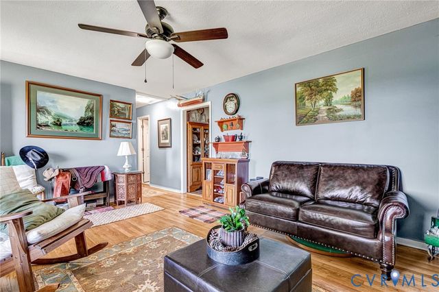 12237 Pinhook Rd, Rockville, VA 23146