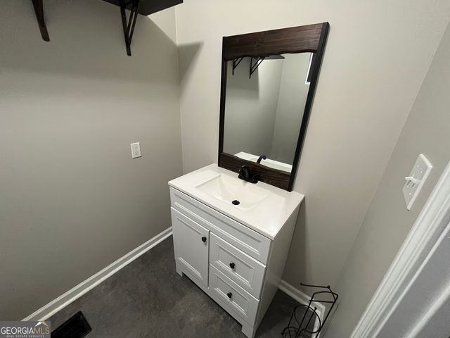 3 Beech Street, Porterdale, GA 30014