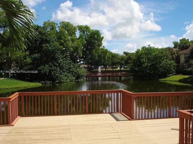 9999 Summerbreeze Dr 505, Sunrise, FL 33322