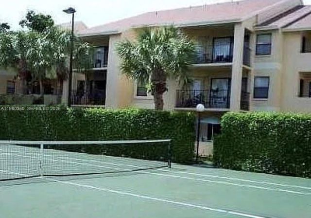 9999 Summerbreeze Dr 505, Sunrise, FL 33322