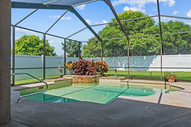 7352 BENT GRASS DRIVE, Winter Haven, FL 33884