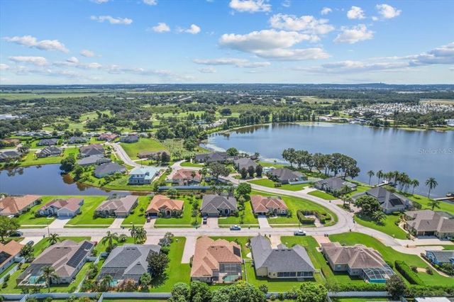 7352 BENT GRASS DRIVE, Winter Haven, FL 33884