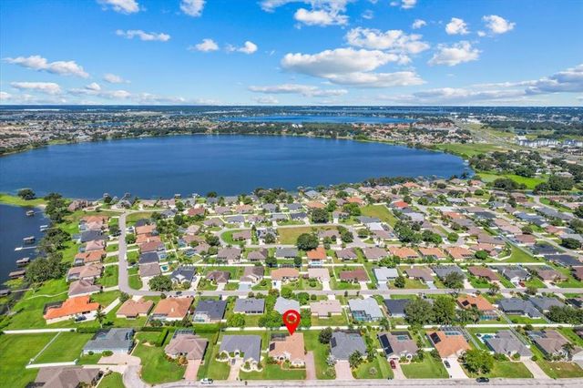 7352 BENT GRASS DRIVE, Winter Haven, FL 33884