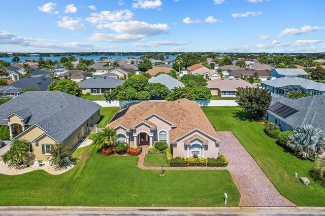 7352 BENT GRASS DRIVE, Winter Haven, FL 33884