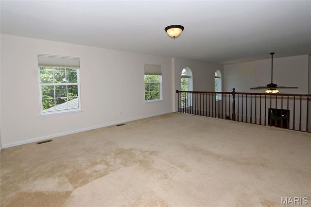 10925 Clydesdale Manors Court, St Louis, MO 63123