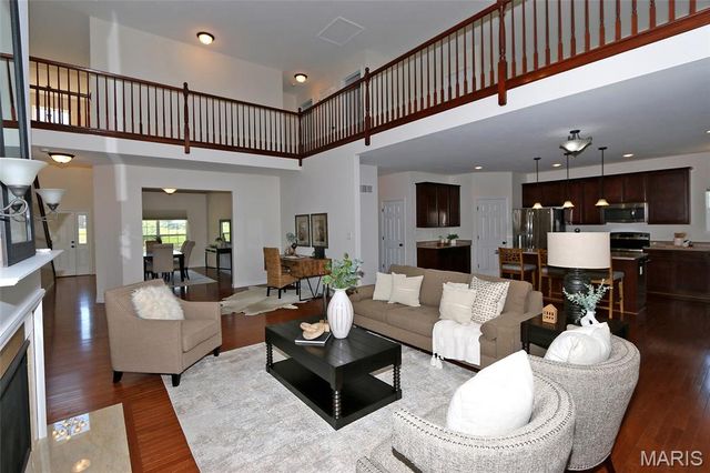 10925 Clydesdale Manors Court, St Louis, MO 63123