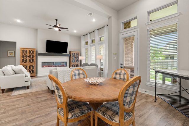 17362 Camillia Trail, Conroe, TX 77302