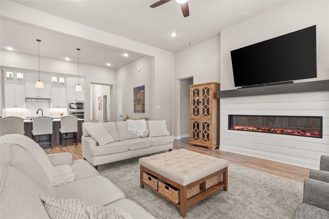 17362 Camillia Trail, Conroe, TX 77302