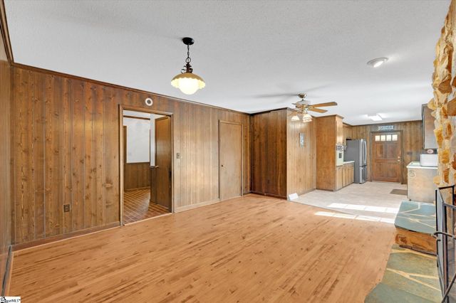 2114 Karen Lane, Anderson, SC 29626