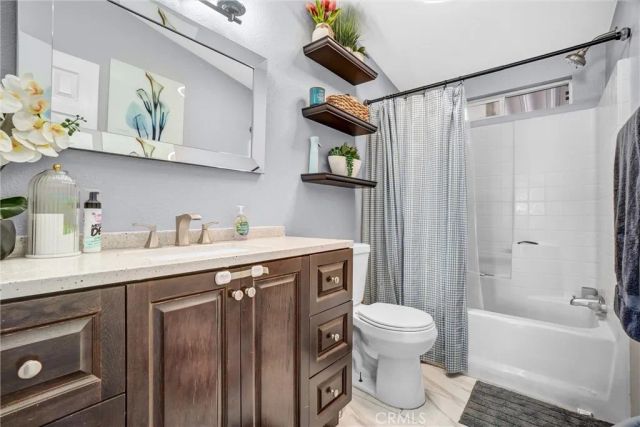 9080 Bloomfield 137, Cypress, CA 90630