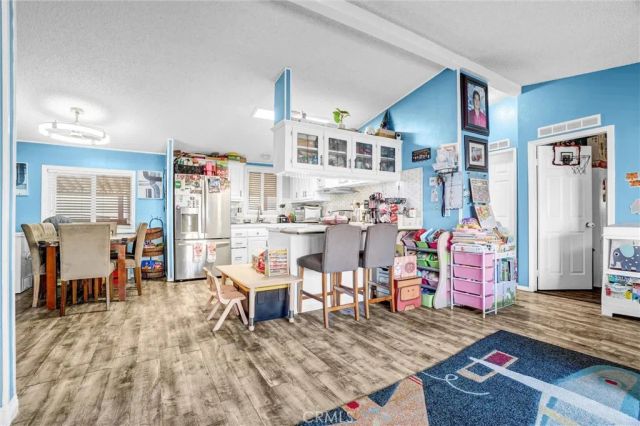 9080 Bloomfield 137, Cypress, CA 90630