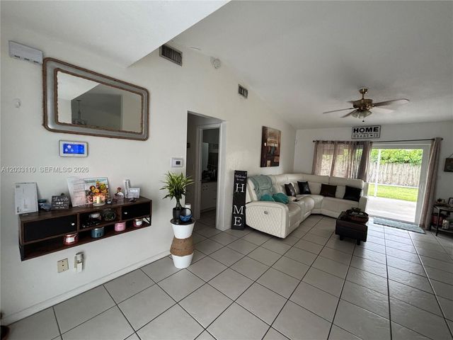 11104 SW 155th Terrace, Miami, FL 33157