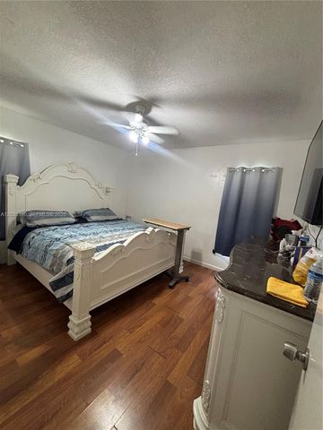 11104 SW 155th Terrace, Miami, FL 33157