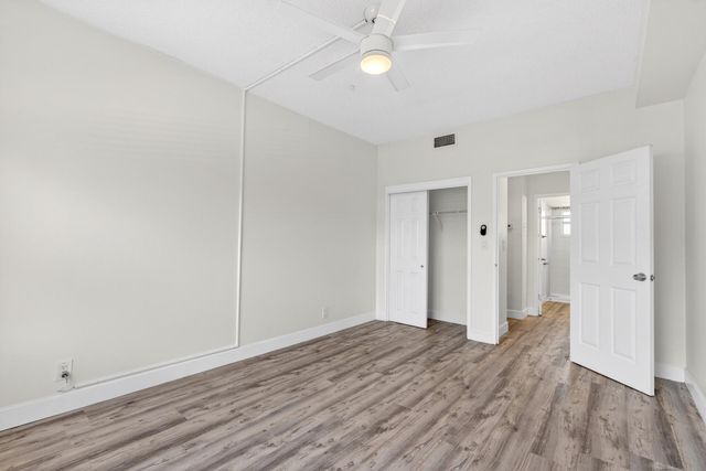 2555 NE 11th Street 104, Fort Lauderdale, FL 33304