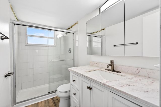 2555 NE 11th Street 104, Fort Lauderdale, FL 33304