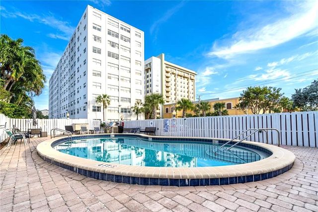 2555 NE 11th Street 104, Fort Lauderdale, FL 33304