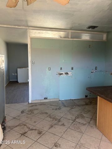 5421 S 44TH Place, Phoenix, AZ 85040