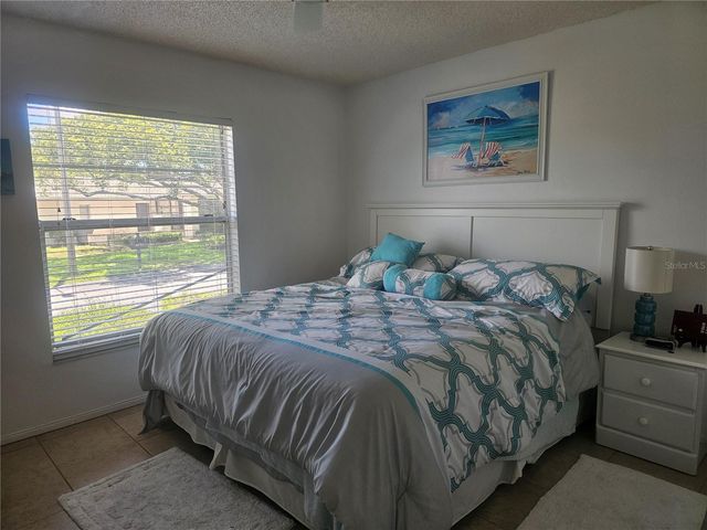 8150 BRADDOCK CIRCLE 3, Port Richey, FL 34668