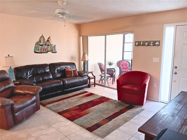 8150 BRADDOCK CIRCLE 3, Port Richey, FL 34668