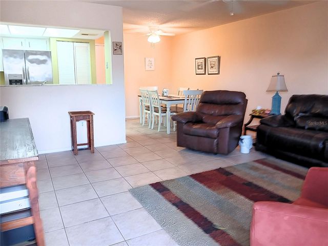 8150 BRADDOCK CIRCLE 3, Port Richey, FL 34668