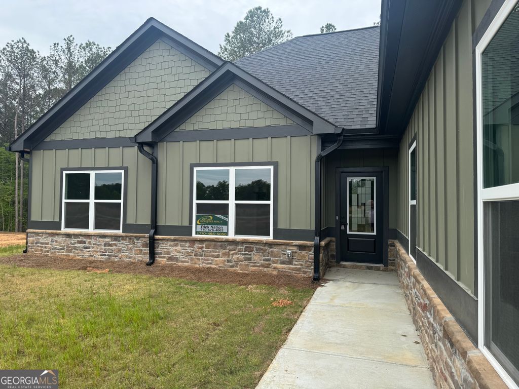 2089 N Hicks Road, Toccoa, GA 30577 — photo 2