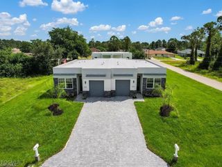 4548-4550 29th ST SW, Lehigh Acres, FL 33973