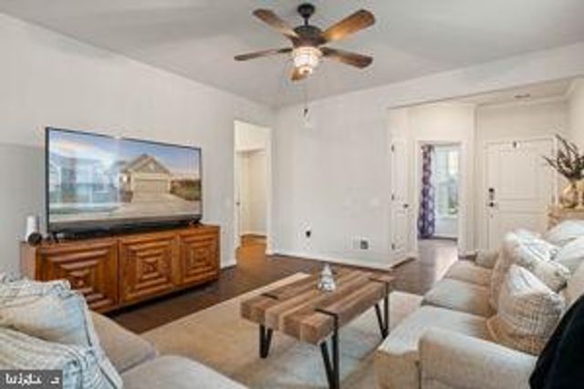 6425 HIBISCUS PATH TER, Haymarket, VA 20169