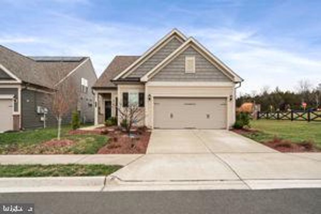 6425 HIBISCUS PATH TER, Haymarket, VA 20169