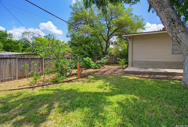2125 E Lawndale Dr, San Antonio, TX 78209