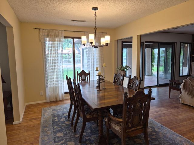1020 Stuart Road NW, Albuquerque, NM 87114