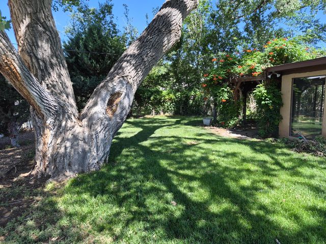 1020 Stuart Road NW, Albuquerque, NM 87114