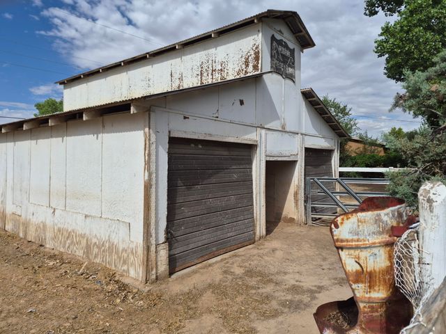 1020 Stuart Road NW, Albuquerque, NM 87114
