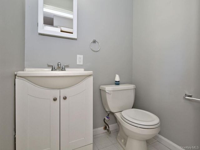 33 Summit Avenue Left Side, Rye, NY 10580