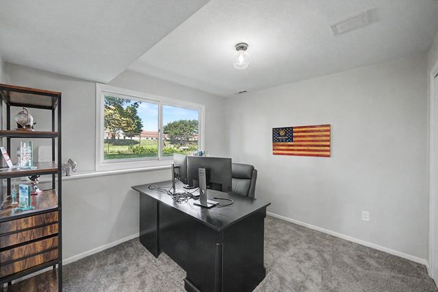 412 25th Avenue SW, Altoona, IA 50009