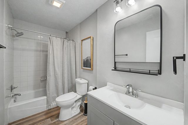 412 25th Avenue SW, Altoona, IA 50009