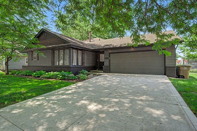 412 25th Avenue SW, Altoona, IA 50009