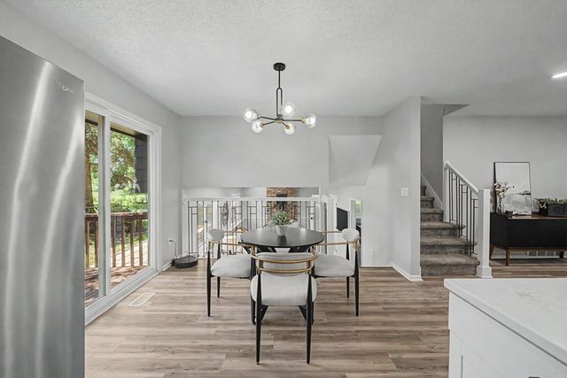 412 25th Avenue SW, Altoona, IA 50009