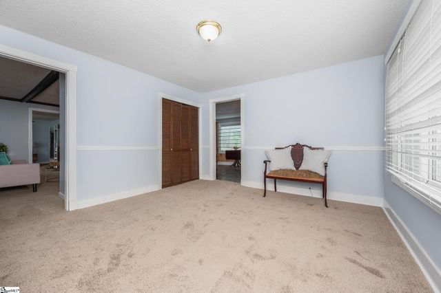 13 Meadors Avenue, Greenville, SC 29605