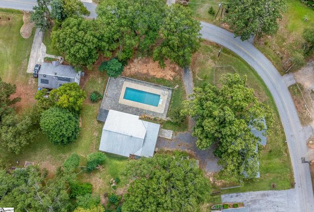 13 Meadors Avenue, Greenville, SC 29605