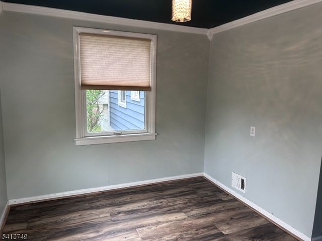 3 Ridgeview Rd, Newton Town, NJ 07860